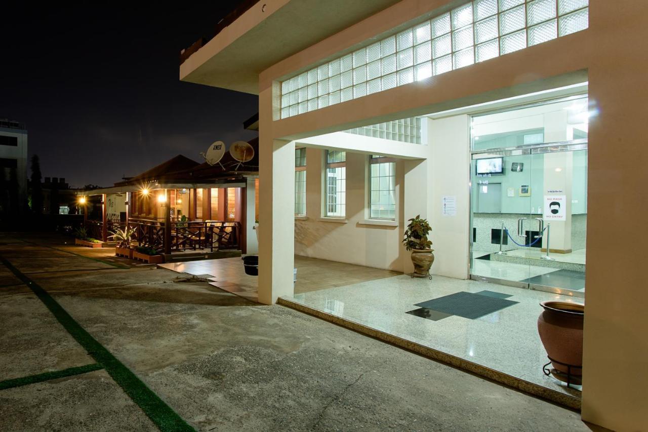 The Congress Hotel 아크라 외부 사진